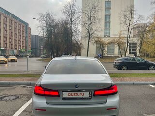 2021 BMW 5 серии 520d VII (G30/G31/G38) Рестайлинг, серебристый, 4100000 рублей, вид 5