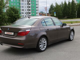 2006 BMW 5 серии 525xi V (E60/E61), коричневый, 999999 рублей, вид 2