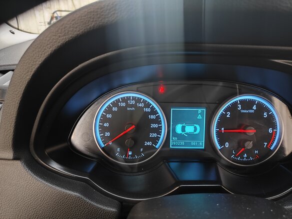 2014 Brilliance V5 I, чёрный, 600000 рублей - вид 4