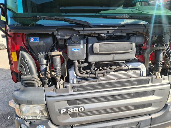 2011 Scania P-series, красный, 3490000 рублей - вид 10