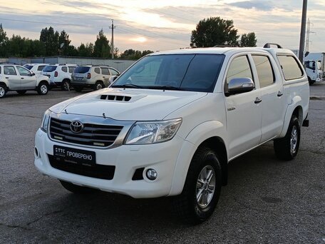 2012 Toyota Hilux VII Рестайлинг, белый, 1430000 рублей, вид 1