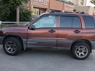 2000 Chevrolet Tracker II, коричневый, 500000 рублей, вид 4