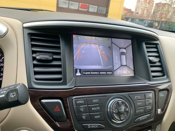 2015 Nissan Pathfinder IV, коричневый, 2000000 рублей - вид 18