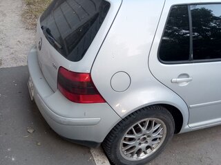 1999 Volkswagen Golf IV, серебристый, 550000 рублей, вид 4