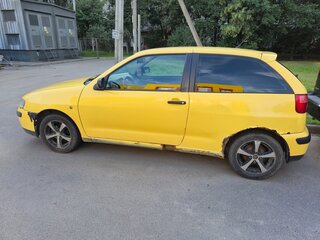 1999 SEAT Ibiza II Рестайлинг, жёлтый, 75000 рублей, вид 3