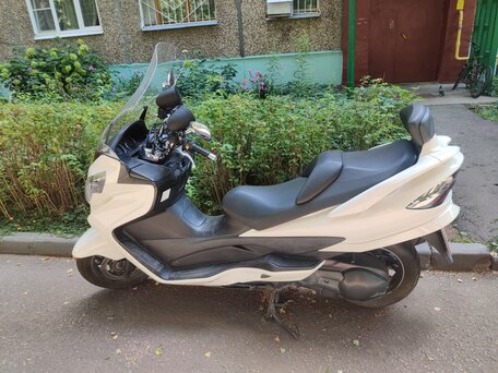 2012 Suzuki Burgman (SkyWave) 400, белый, 350000 рублей, вид 1