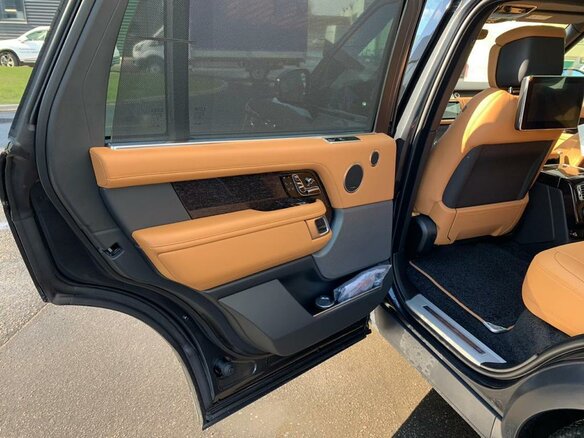 2020 Land Rover Range Rover Long IV Рестайлинг, серый, 9750000 рублей - вид 14