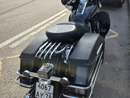 2010 Harley-Davidson Electra Glide, чёрный, 1150000 рублей, вид 3