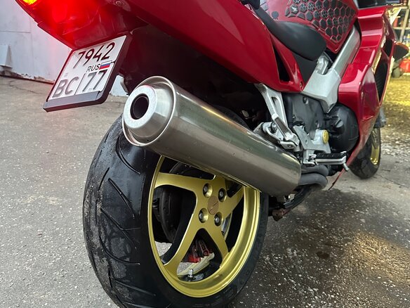 1999 Honda VFR 800, красный, 410000 рублей - вид 6