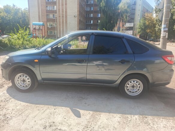 2014 Lada (ВАЗ) Granta I, серый, 475000 рублей - вид 9