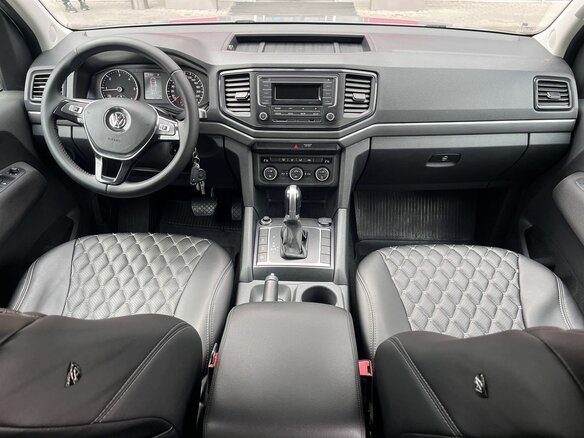 2017 Volkswagen Amarok I Рестайлинг, серебристый, 2590000 рублей - вид 7