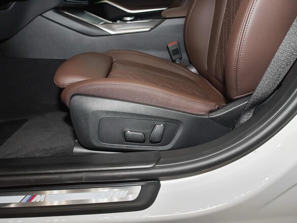 2025 BMW 3 серии 330i VII (G2x) Рестайлинг, серебристый, 5668000 рублей - вид 19