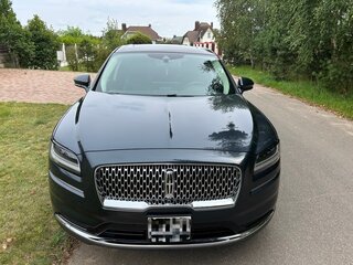 2021 Lincoln Nautilus I, серый, 2300000 рублей, вид 3