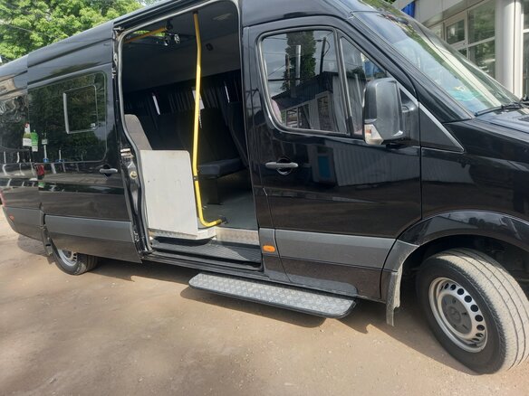 2012 Mercedes-Benz Sprinter, чёрный, 2700000 рублей - вид 17