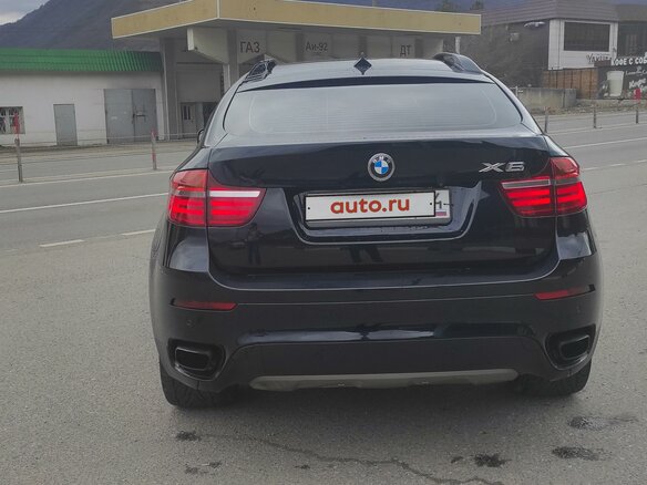 2013 BMW X6 M50d I (E71) Рестайлинг, чёрный, 3500000 рублей - вид 3