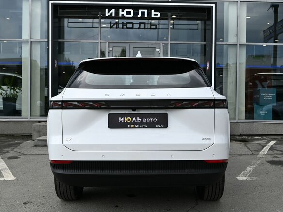 2026 Omoda C7, белый, 3298000 рублей - вид 5