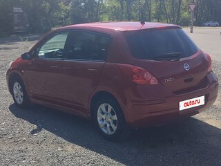 2011 Nissan Tiida I Рестайлинг, красный, 515000 рублей, вид 5