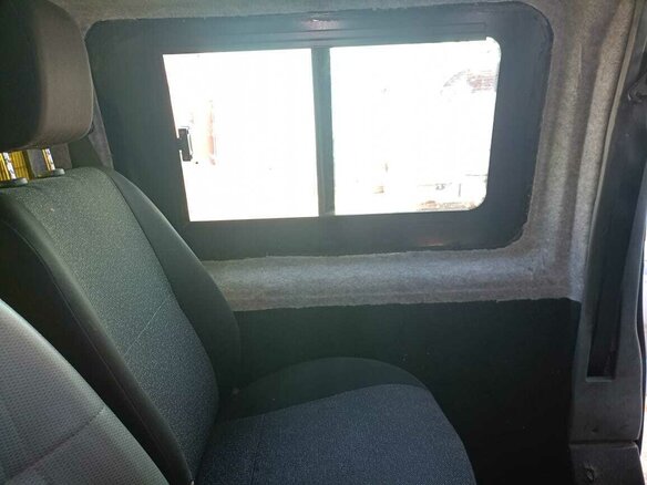 2010 Ford Transit, бежевый, 600000 рублей - вид 10