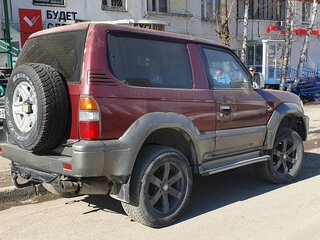 1997 Toyota Land Cruiser Prado 90 Series, красный, 990000 рублей, вид 2