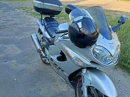 2002 Kawasaki ZZR 1200, серый, 363024 рублей, вид 5