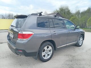 2011 Toyota Highlander II (XU40) Рестайлинг, серый, 2000000 рублей, вид 4