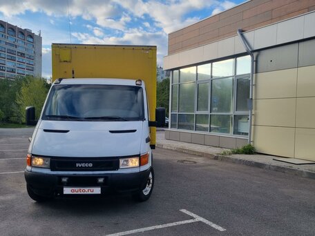 2005 Iveco Daily, белый, 799000 рублей, вид 2