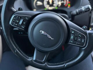 2016 Jaguar F-Pace I, красный, 1950000 рублей, вид 2