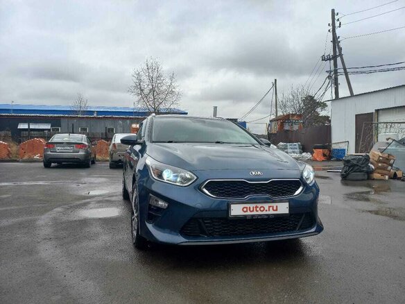 2019 Kia Ceed III, синий, 2000000 рублей - вид 1