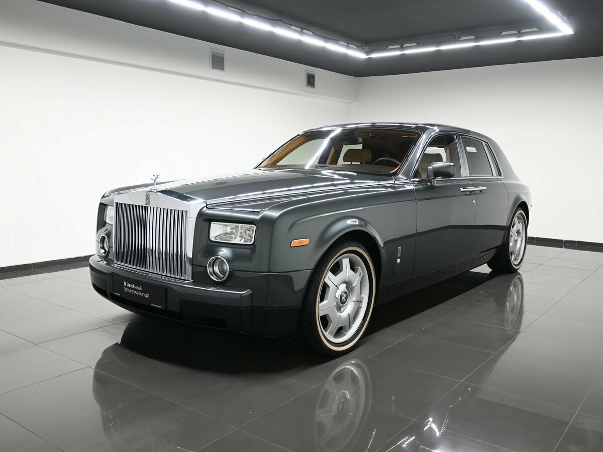 Открыть фотографии: Rolls-Royce Phantom VII