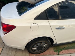 2011 Chevrolet Cruze I, белый, 500000 рублей, вид 4
