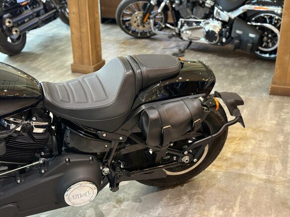 2020 Harley-Davidson Fat Bob, чёрный, 2150000 рублей - вид 14