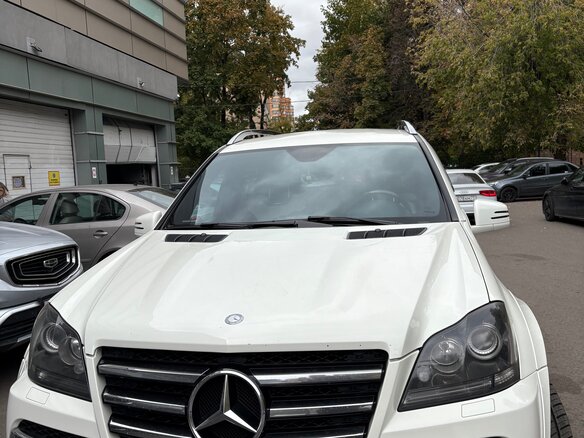 2012 Mercedes-Benz GL-Класс 350 I (X164) Рестайлинг, белый, 2390000 рублей - вид 1