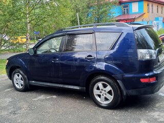 2011 Mitsubishi Outlander II Рестайлинг, синий, 1049000 рублей, вид 4