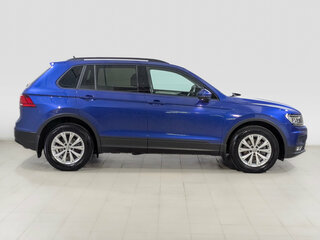 2020 Volkswagen Tiguan II, синий, 2790000 рублей, вид 4