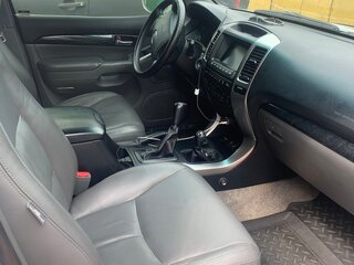 2008 Toyota Land Cruiser Prado 120 Series Рестайлинг, серебристый, 2800000 рублей, вид 3