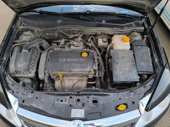 2012 Opel Astra H Рестайлинг, чёрный, 750000 рублей - вид 8