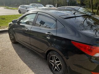 2011 Hyundai Solaris I, чёрный, 630000 рублей, вид 2