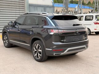 2022 Volkswagen Tayron I Рестайлинг, чёрный, 2340000 рублей, вид 5