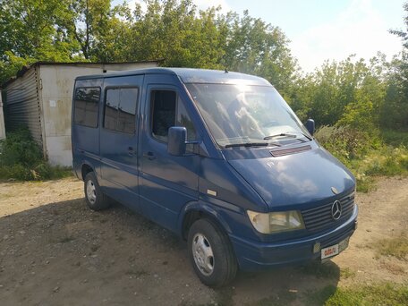 1996 Mercedes-Benz Sprinter, синий, 450000 рублей, вид 4