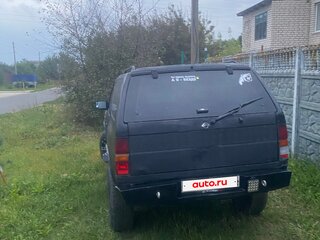 1990 Nissan Terrano I, чёрный, 180000 рублей, вид 4