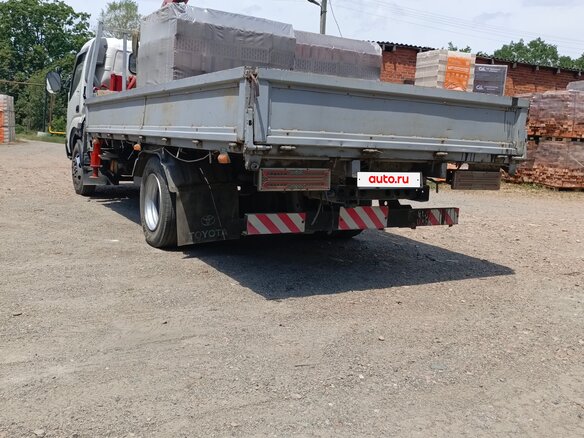 2004 Toyota Dyna, серый, 2900000 рублей