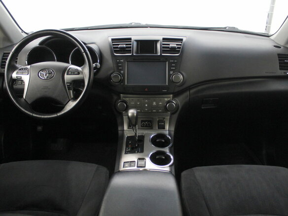 2013 Toyota Highlander II (XU40) Рестайлинг, белый - вид 12