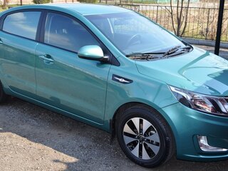 2012 Kia Rio III, зелёный, 700000 рублей, вид 1