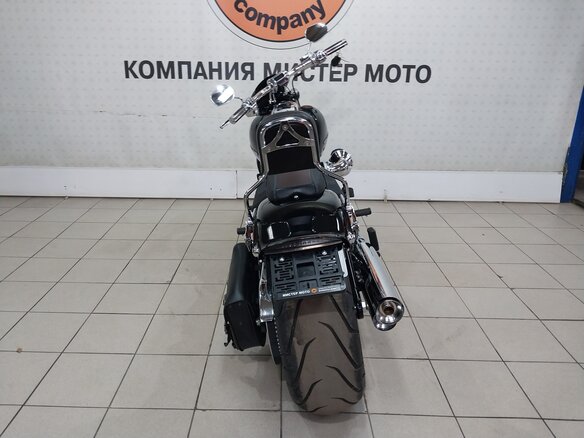 2023 Harley-Davidson Breakout, чёрный - вид 2