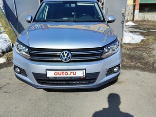 2013 Volkswagen Tiguan I Рестайлинг, серебристый, 1000000 рублей, вид 2