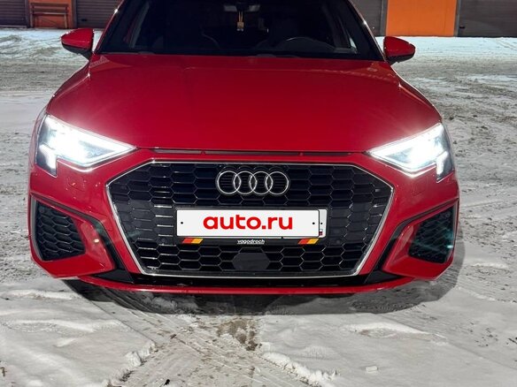 2021 Audi A3 35 TFSI IV (8Y), красный, 2550000 рублей - вид 2