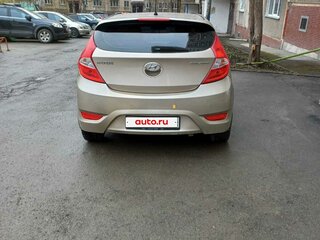 2011 Hyundai Solaris I, бежевый, 500000 рублей, вид 3