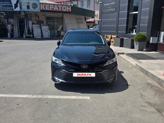 2019 Toyota Camry VIII (XV70), чёрный, 2750000 рублей, вид 2