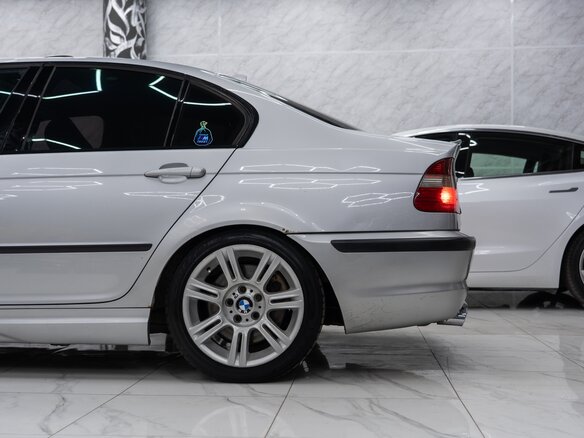 2003 BMW 3 серии 330i IV (E46) Рестайлинг, серебристый, 1000000 рублей - вид 6