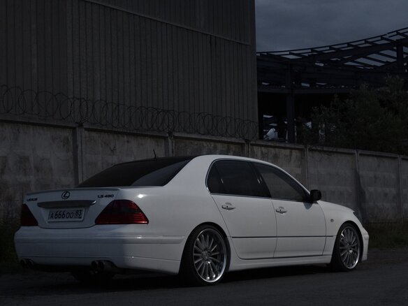 2004 Lexus LS 430 III Рестайлинг, белый, 1350000 рублей - вид 14